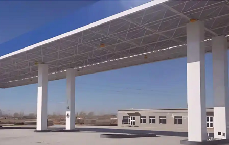 大通钢结构加油站罩棚_螺栓球网架_挑檐_形象柱!